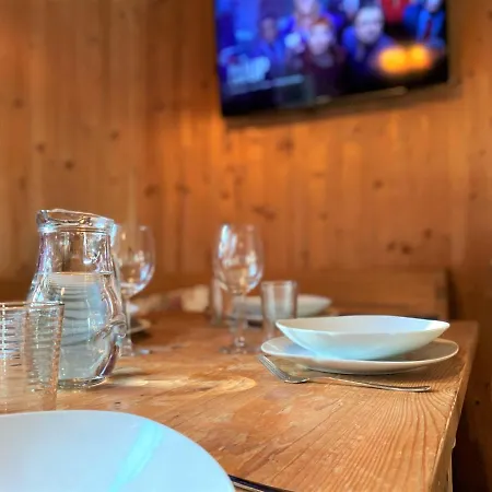 Alpesi faház Exclusives An Der Skipiste +dampfbad +netflix