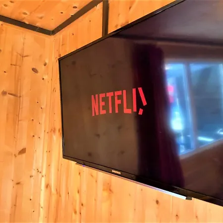 Exclusives An Der Skipiste +dampfbad +netflix *